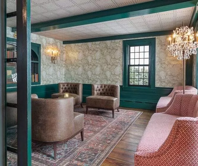 Hotelli The Hermitage Inn Vermont