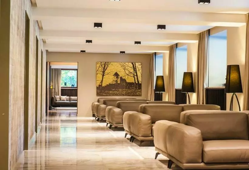 Hotelli Verkhovyna Resort Medical & Wellness