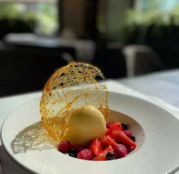 Hotelli Verkhovyna Resort Medical & Wellness