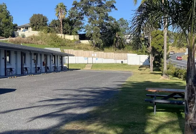 The Seaview Tavern Motel