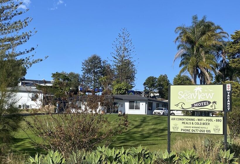 The Seaview Tavern Motel