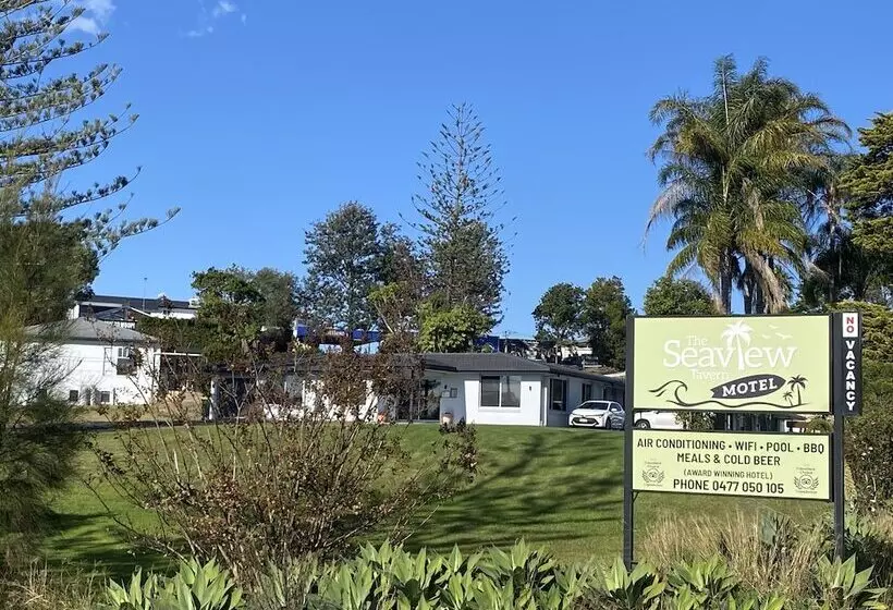 The Seaview Tavern Motel