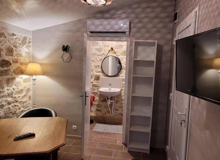 住宿加早餐  La Genotière