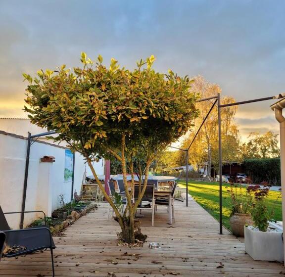 住宿加早餐  La Genotière