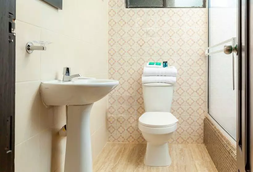 ホテル Ayenda Colina Real