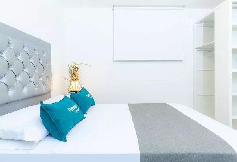 ホテル Ayenda Colina Real