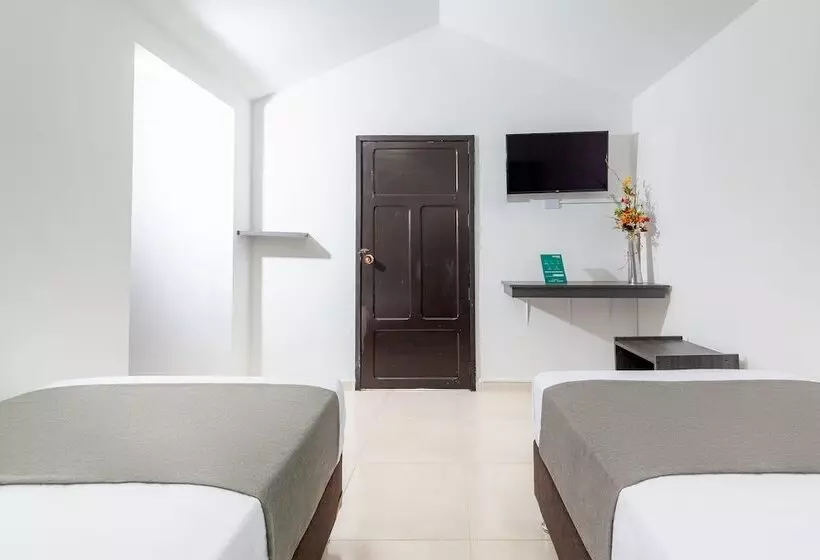 ホテル Ayenda Colina Real