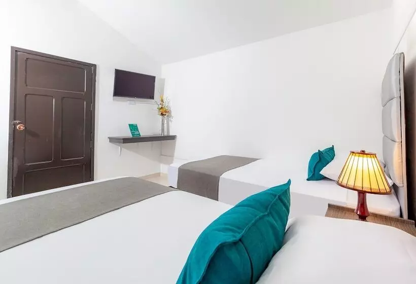 ホテル Ayenda Colina Real