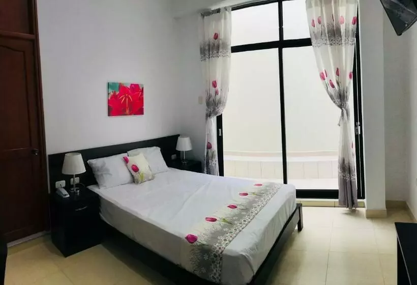 هتل Residencial Lago Verde