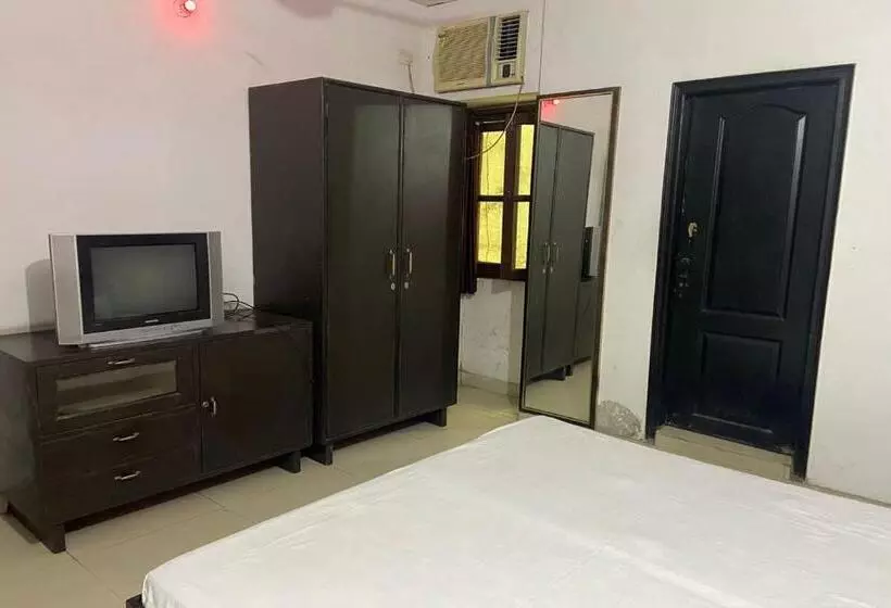 Hotelli Oyo 83081 Mahima