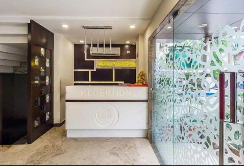 호텔 The Bellevue  Gwalior