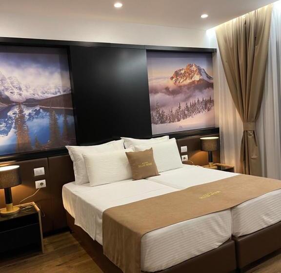 Deluxe Resort And Spa