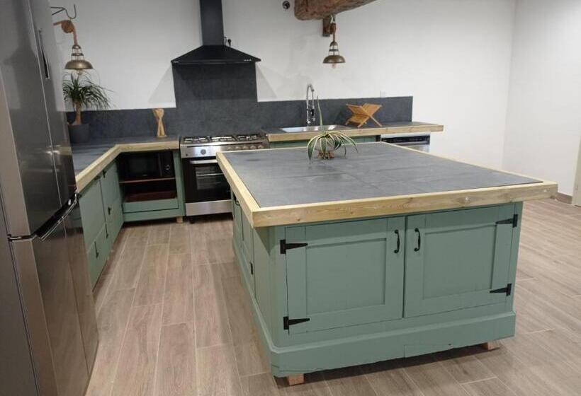 פנסיון Oust Au Lit