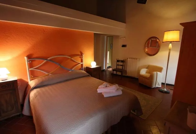 Aamiaismajoitus (B&B) Borgo Di Codeglia