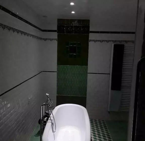 Aamiaismajoitus (B&B) La Ménagerie