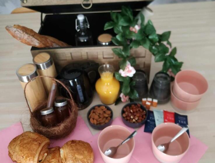 مبيت وإفطار Les Agapanthes Du Frontonnais