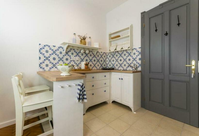 Bed and Breakfast Villa Lenka