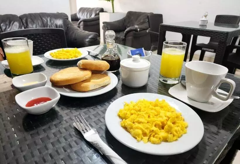 هتل Villa Del Sol