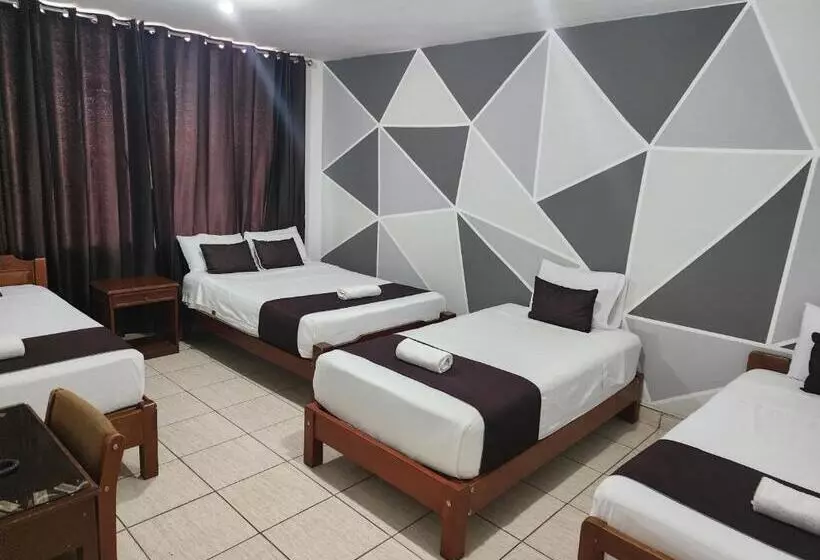 هتل Villa Del Sol