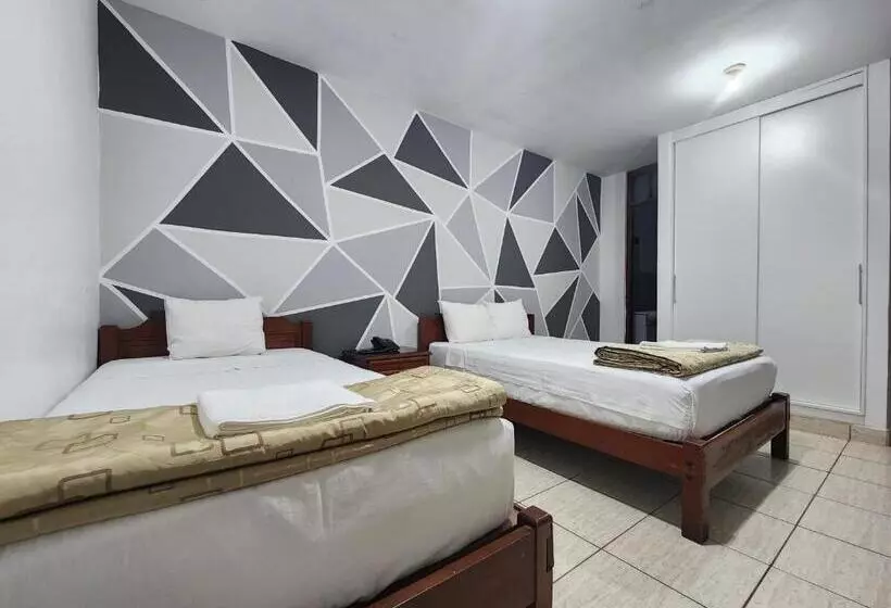 هتل Villa Del Sol