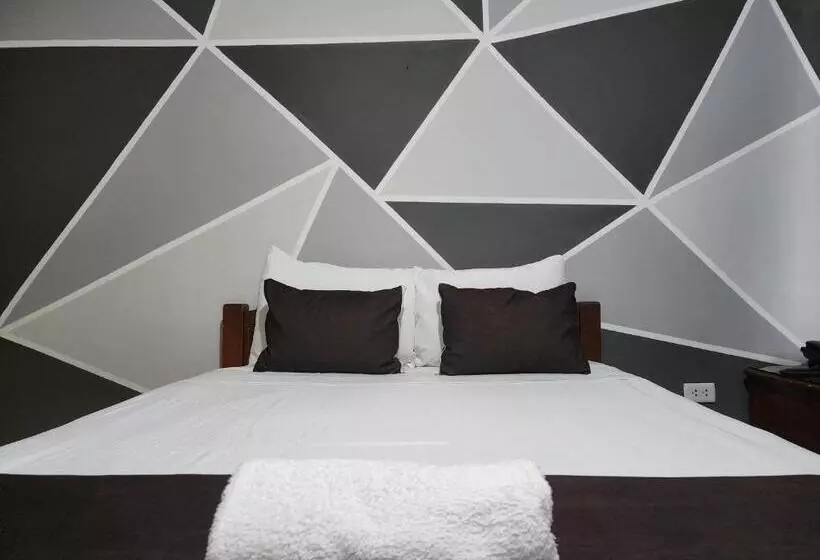 هتل Villa Del Sol