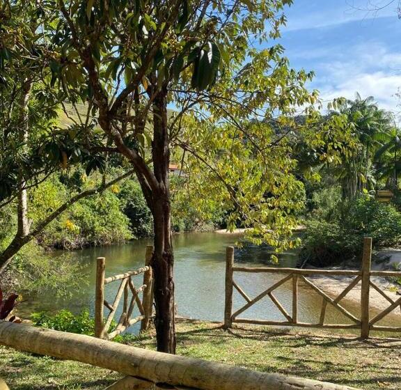 Pension Pousada Chácara Lumiar