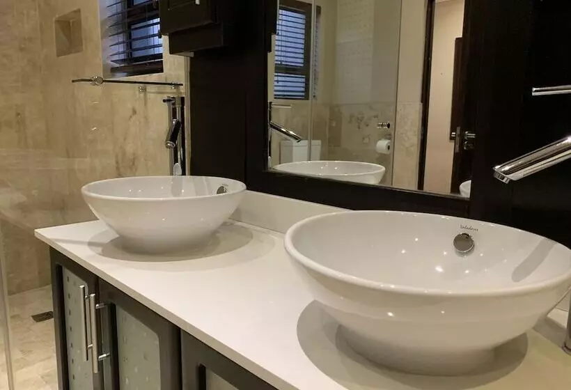 Majatalo Swanepoel Guesthouse