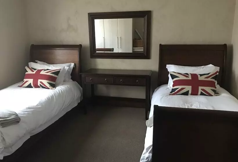 Majatalo Swanepoel Guesthouse