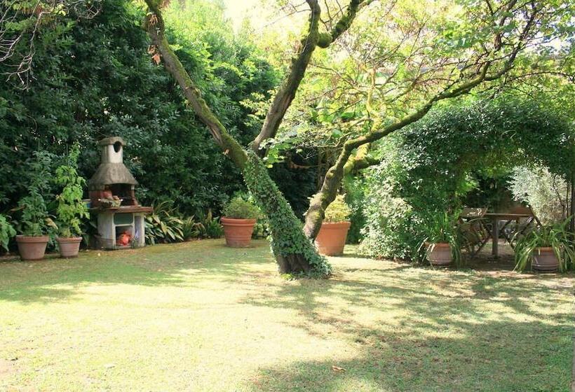 تختخواب و صبحانه Casabiancalana Boutique