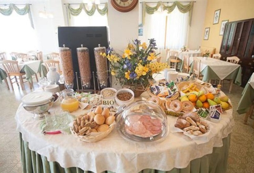 ホテル Albergo Suisse Bellevue