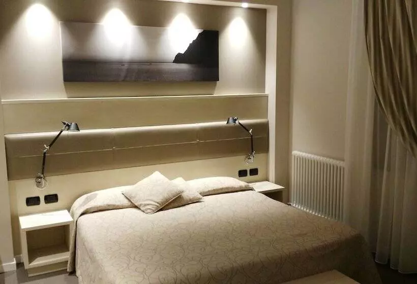 فندق Albergo Suisse Bellevue