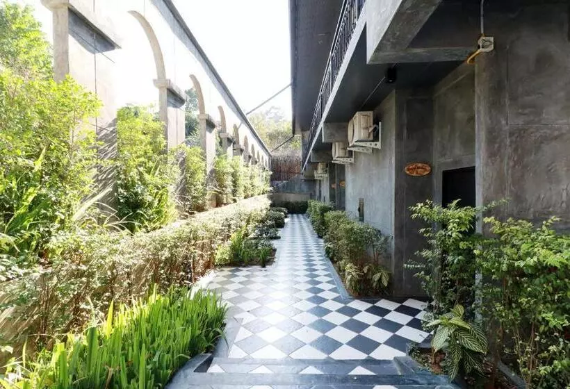 בית מלון כפרי Capital O 464 At Nata Chiangmai Chic Jungle