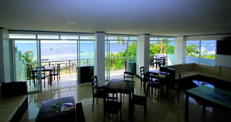 ホテル Bohol South Beach