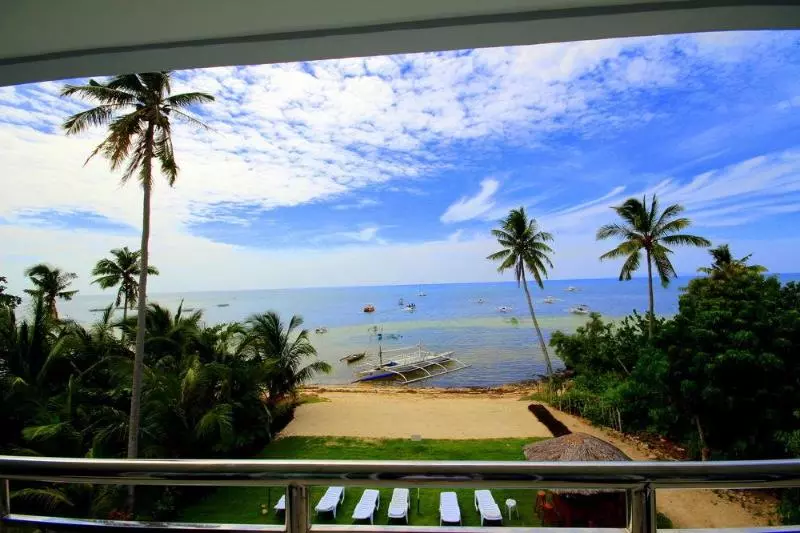 ホテル Bohol South Beach
