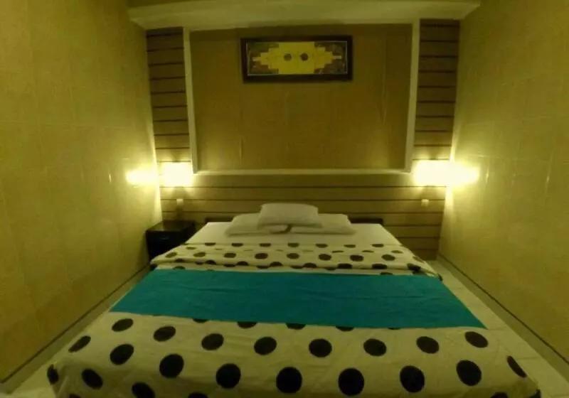 호텔 Denays Guest House Jimbaran