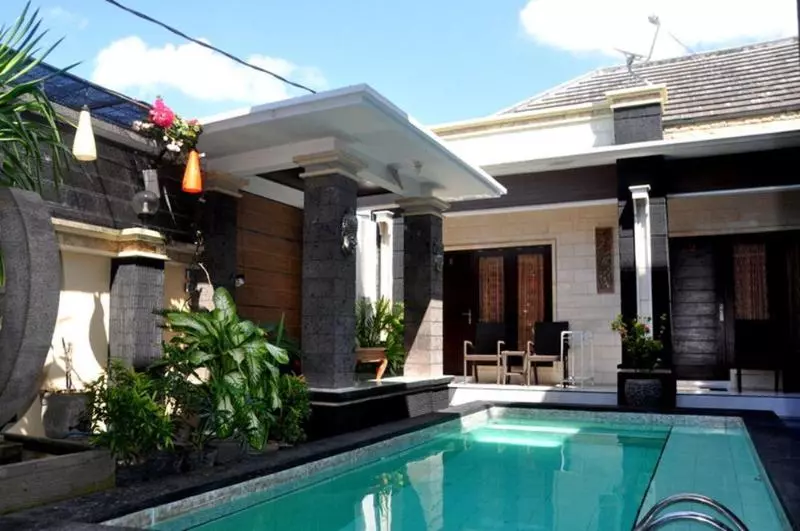 호텔 Denays Guest House Jimbaran