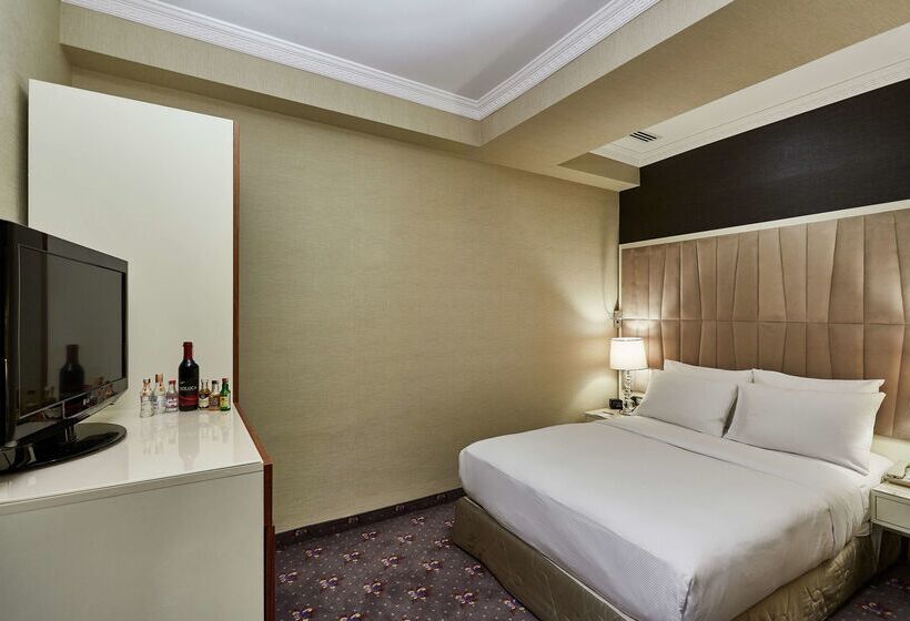 Doubletree By Hilton Hotel Izmir Alsancak