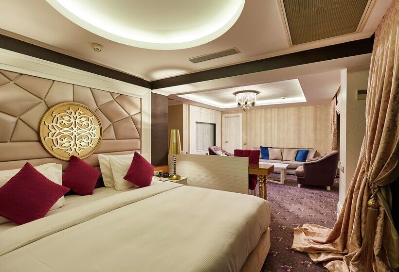 Doubletree By Hilton Hotel Izmir Alsancak