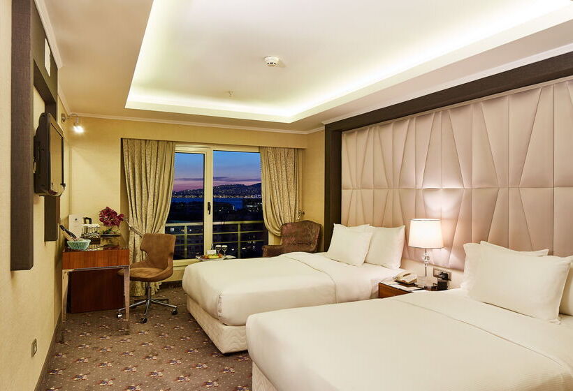 Doubletree By Hilton Hotel Izmir Alsancak