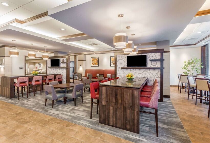 فندق Hampton Inn & Suites Madison / Downtown