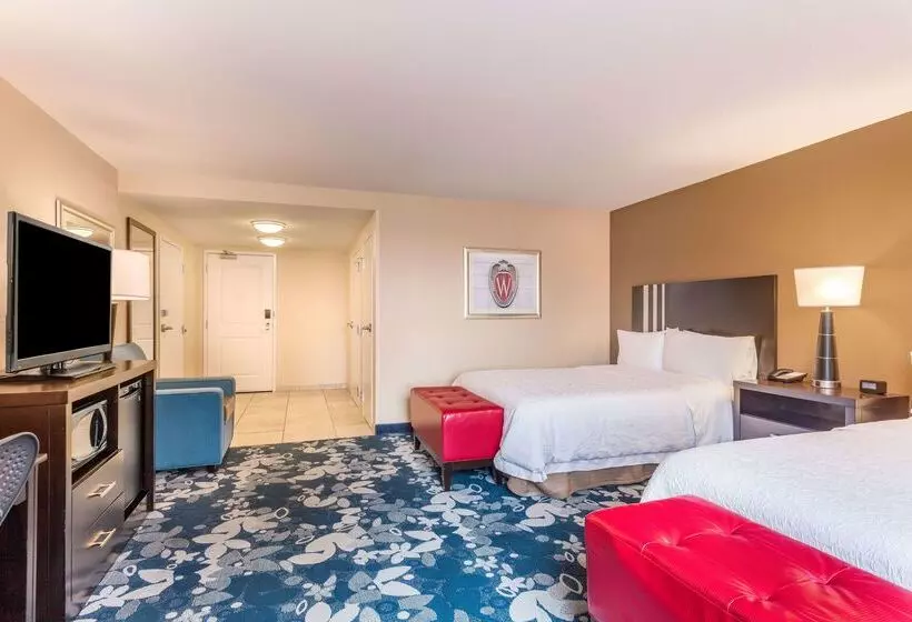 酒店 Hampton Inn & Suites Madison / Downtown