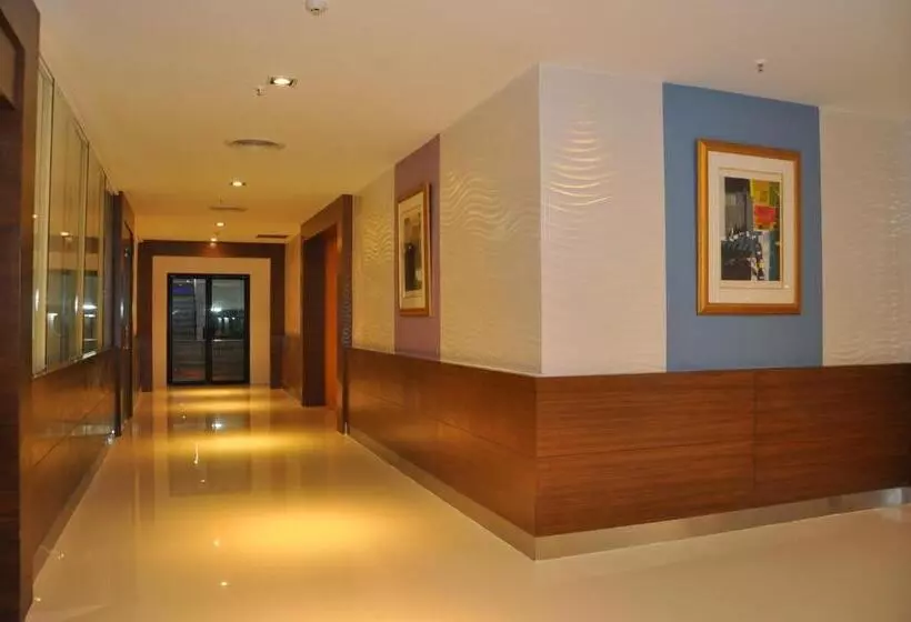 Hotel Iyarin @ Tuk Chang