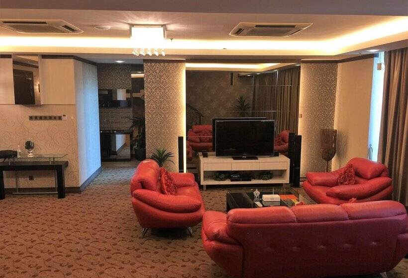 Kinta Riverfront Hotel & Suites