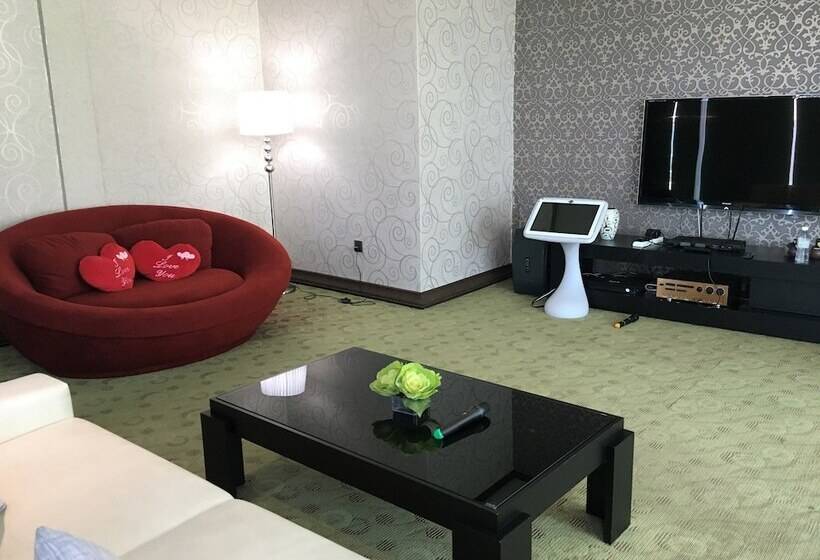 Kinta Riverfront Hotel & Suites