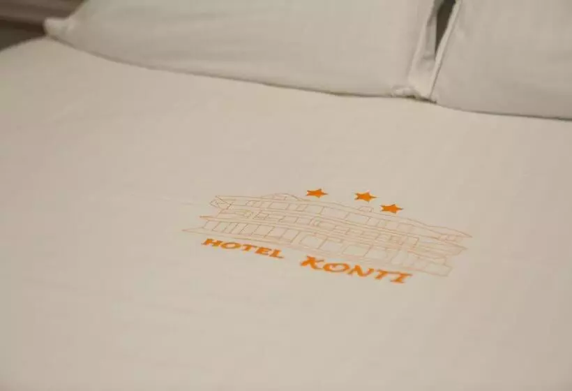 ホテル Konti