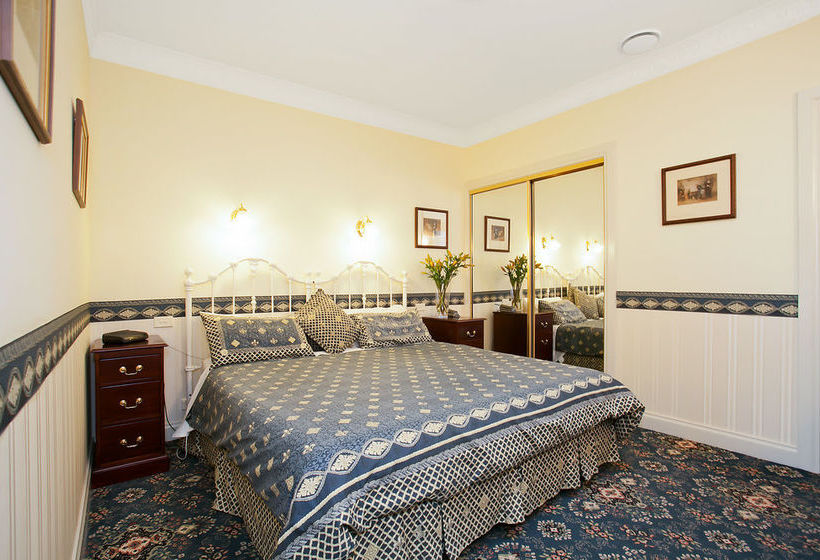 فندق Merton Manor Exclusive B&b