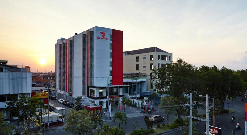 Hotel Red Planet Surabaya