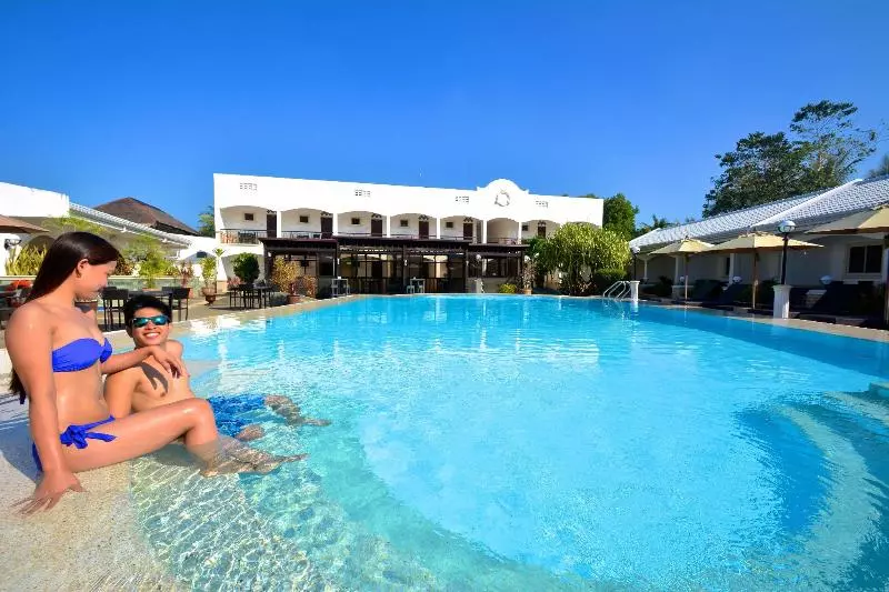 בית מלון כפרי Panglao Regents Park Resort