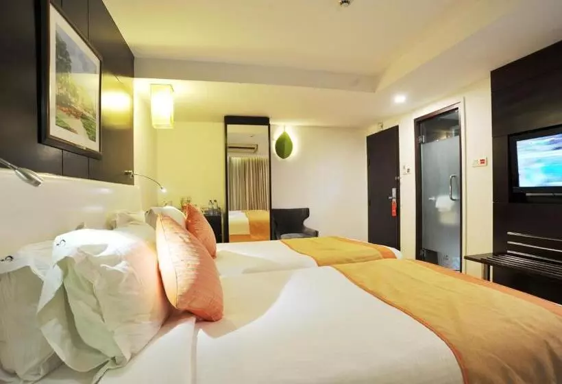 هتل Platinum Residence