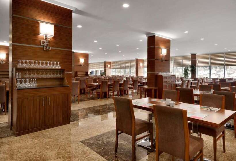 فندق Ramada by Wyndham Cappadocia